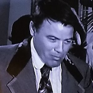 Meet your Posher, Tom